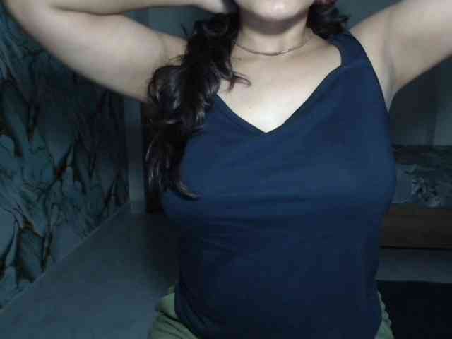 prishanaughtyy webcam