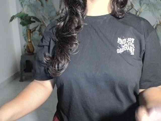 prishanaughtyy webcam