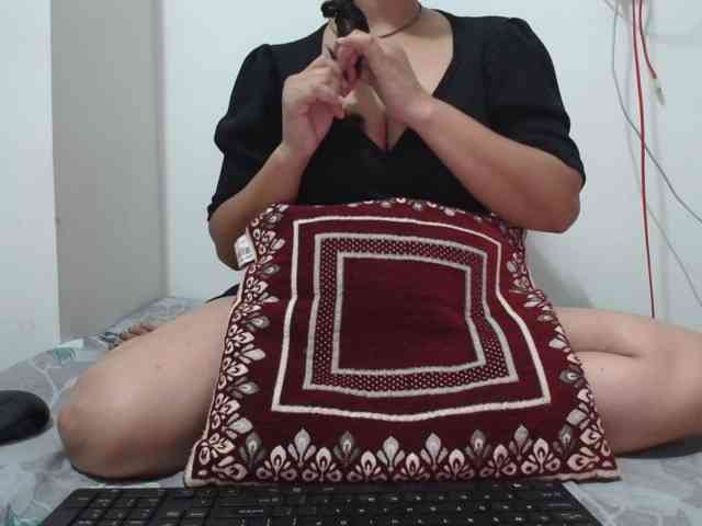 prishanaughtyy webcam