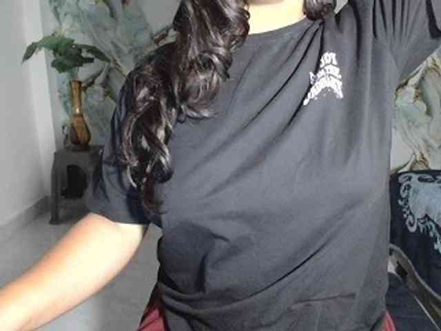 prishanaughtyy webcam