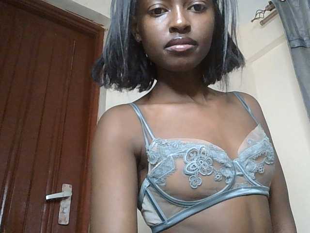 Taliah live cam on BongaCams