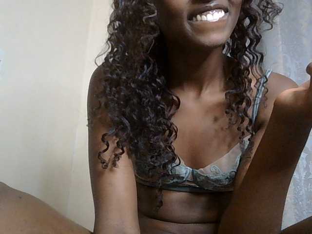 Taliah live cam on BongaCams
