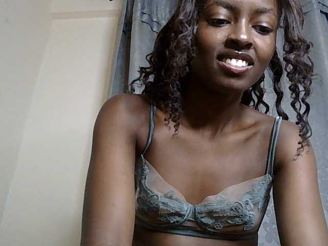 Taliah live cam on BongaCams