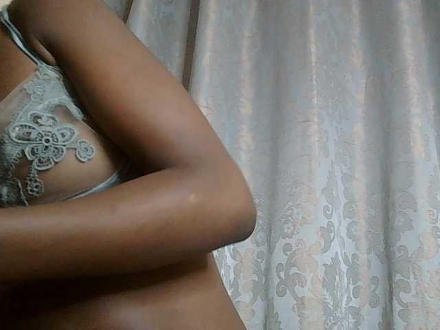 Taliah live cam on BongaCams