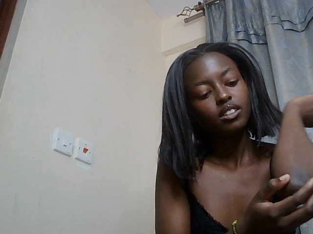 Taliah live cam on BongaCams