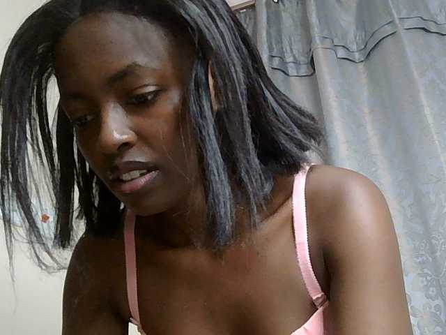 Taliah live cam on BongaCams
