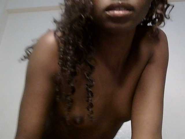 Taliah live cam on BongaCams