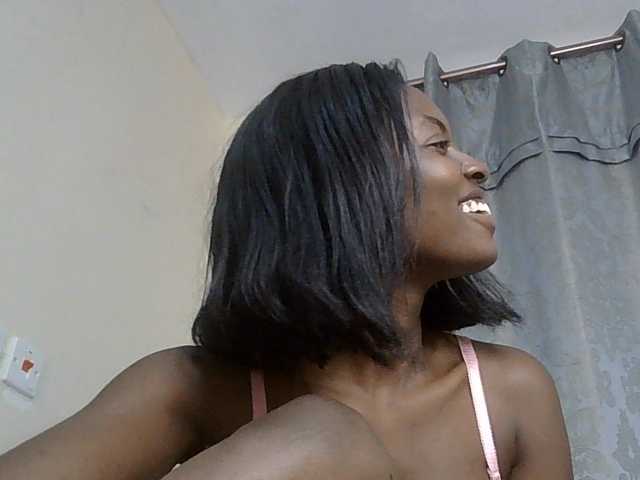 Taliah live cam on BongaCams
