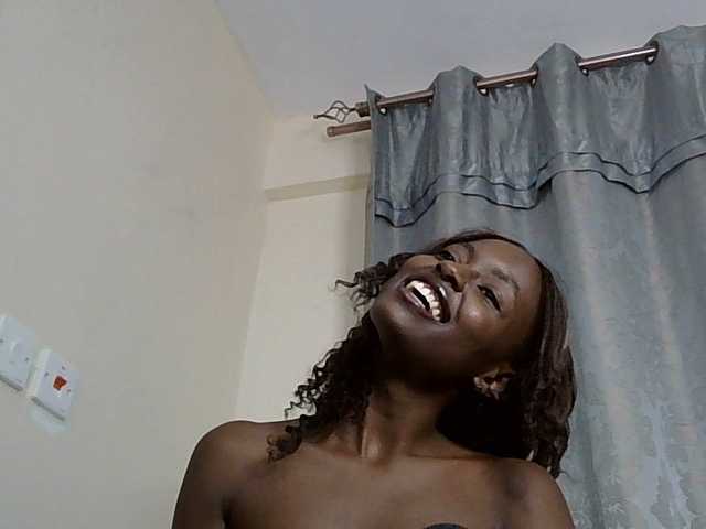 Taliah live cam on BongaCams