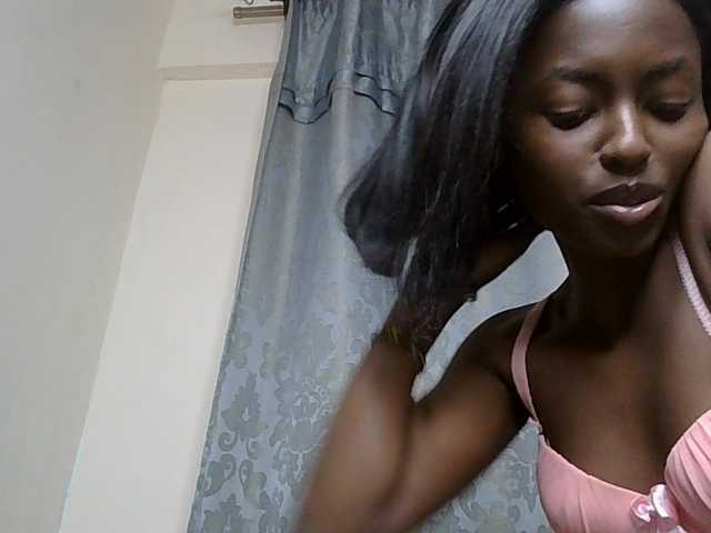 Taliah Прямой эфир на BongaCams