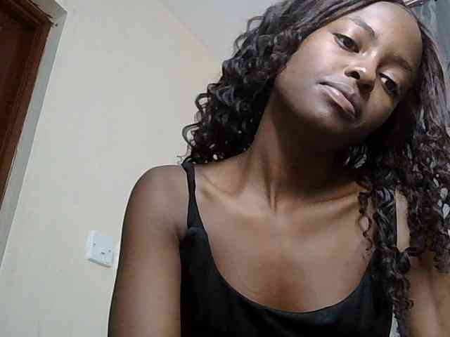 Taliah's cam show statistics and live stream