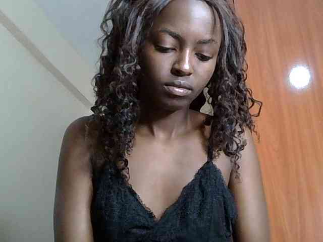 Model: Taliah