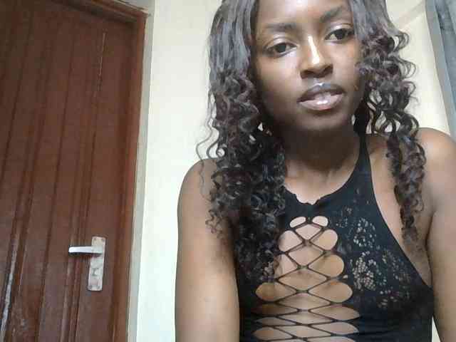 Model: Taliah