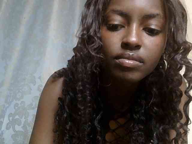 Model: Taliah