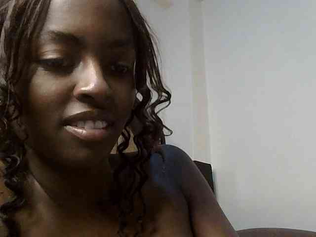 Taliah Live Webcam on BongaCams