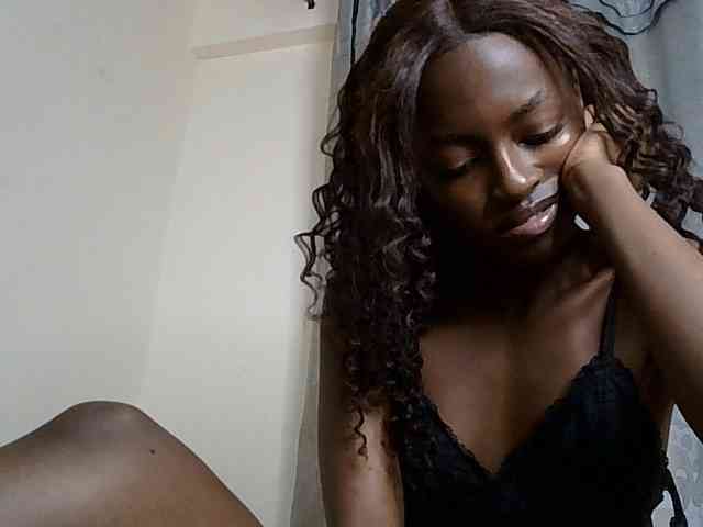 Model: Taliah