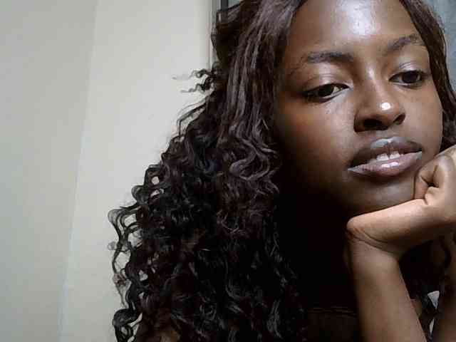Model: Taliah