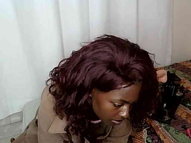 Model: Taliah