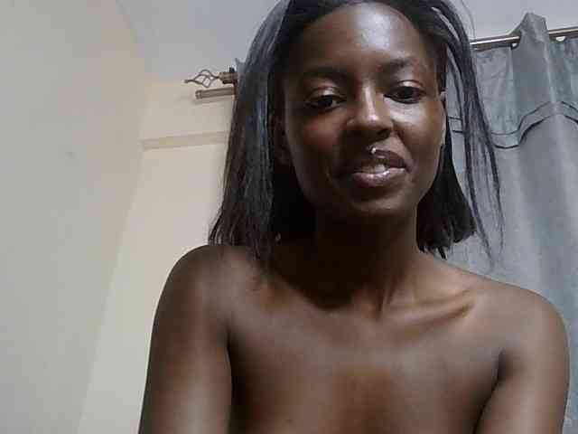 Model: Taliah