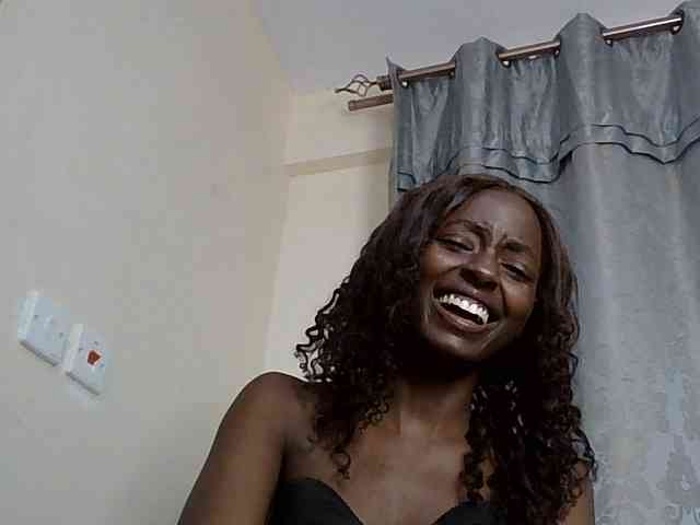 Model: Taliah