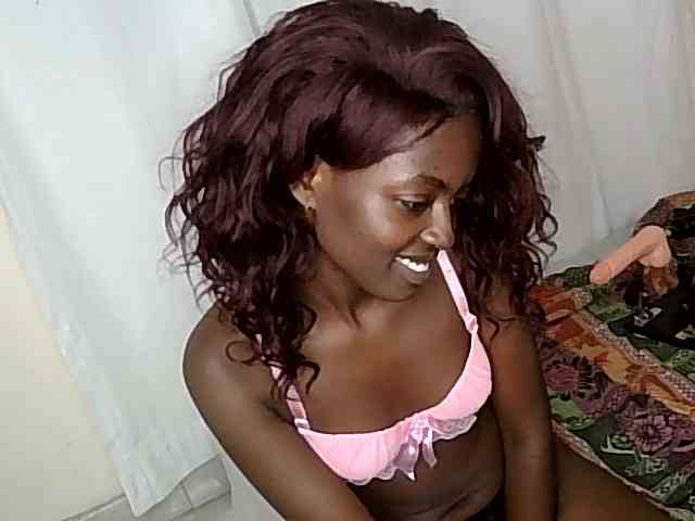 Taliah Live Webcam on BongaCams