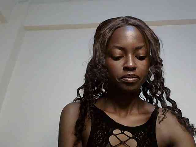 Model: Taliah