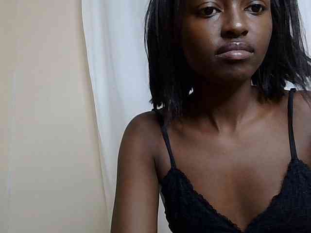 Model: Taliah