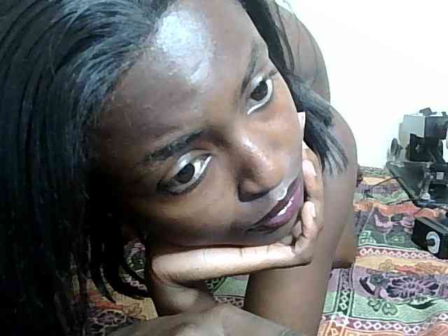Model: Taliah