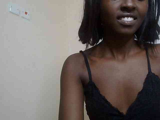 Model: Taliah