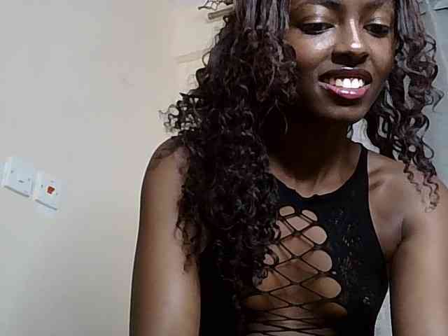 Model: Taliah
