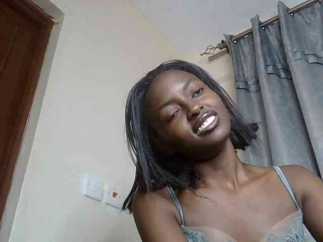 Model: Taliah