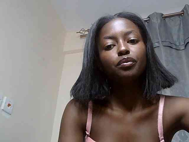 Model: Taliah