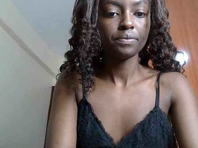 Model: Taliah
