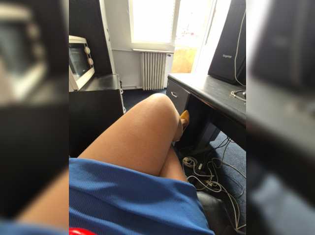 AmberLove12, live now on BongaCams