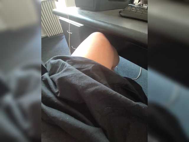 AmberLove12 live webcam show