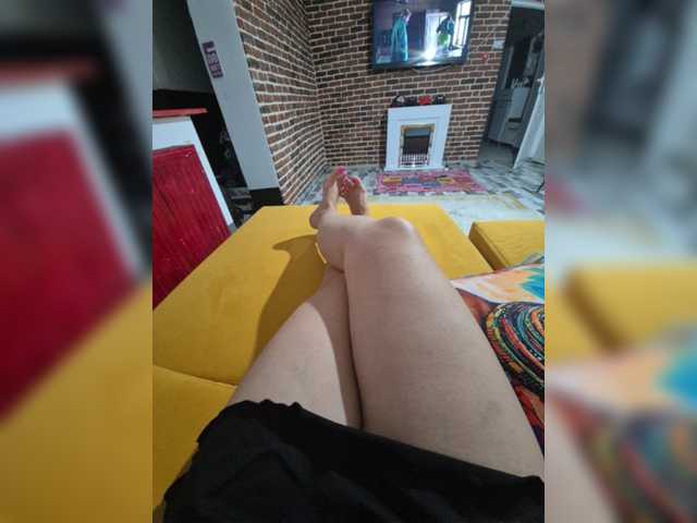 AmberLove12 live webcam show