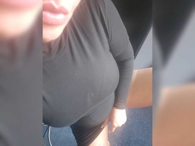 AmberLove12 live cam on BongaCams