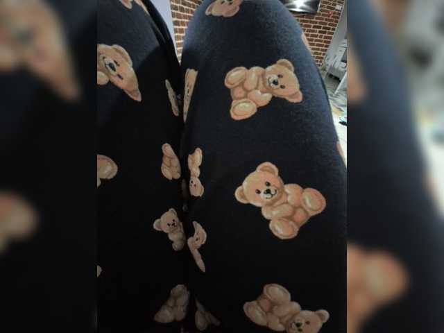 AmberLove12 — live female cam