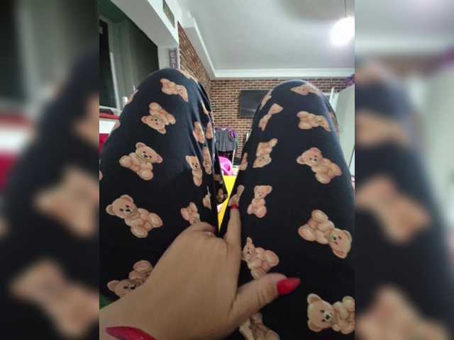 AmberLove12 — live female cam