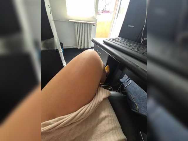 AmberLove12 live cam on BongaCams