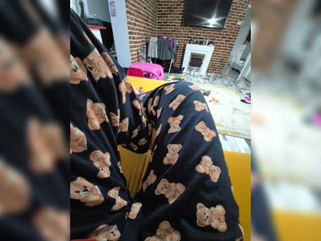 AmberLove12 — live female cam