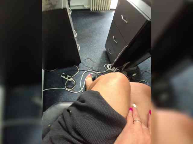 AmberLove12 webcam
