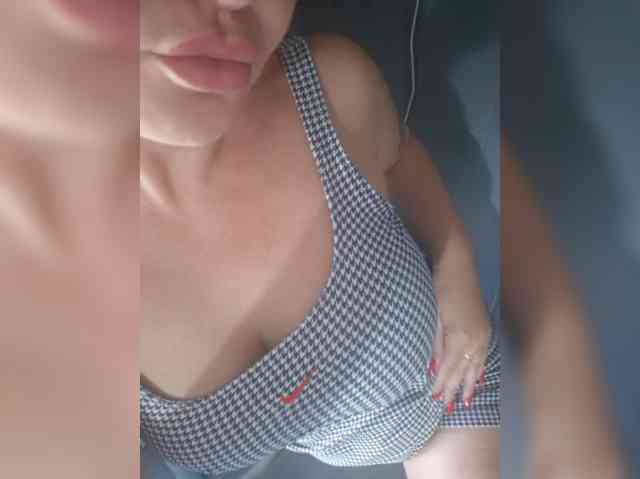 AmberLove12 webcam