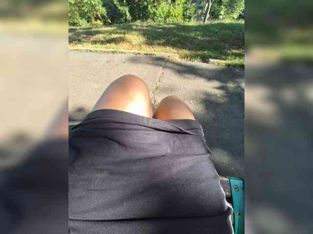 Model: AmberLove12