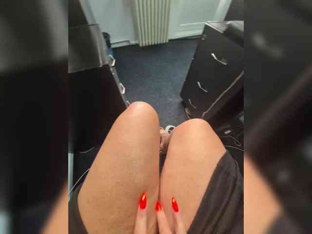 AmberLove12 webcam