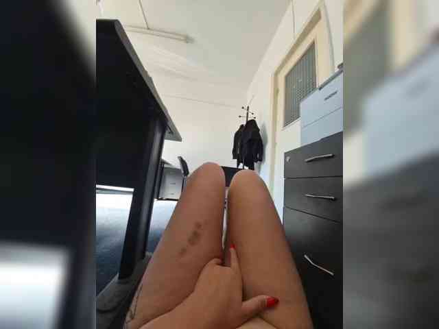 AmberLove12 webcam