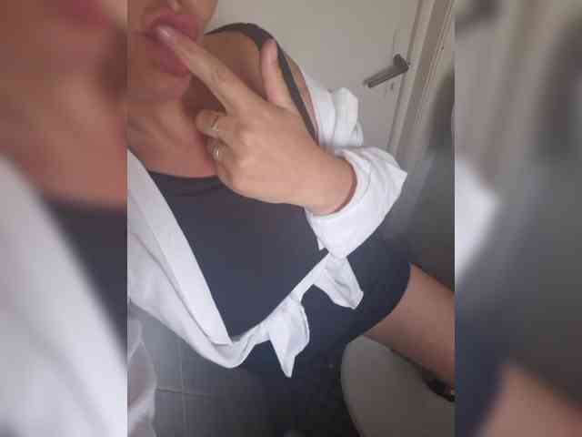 AmberLove12 webcam