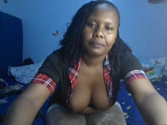 Lustyshakah live cam