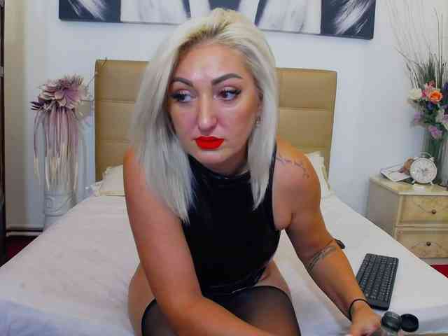 EvelynPorn webcam