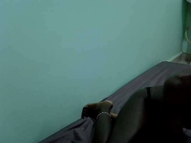 Hot-mila live cam on UnifiedCams